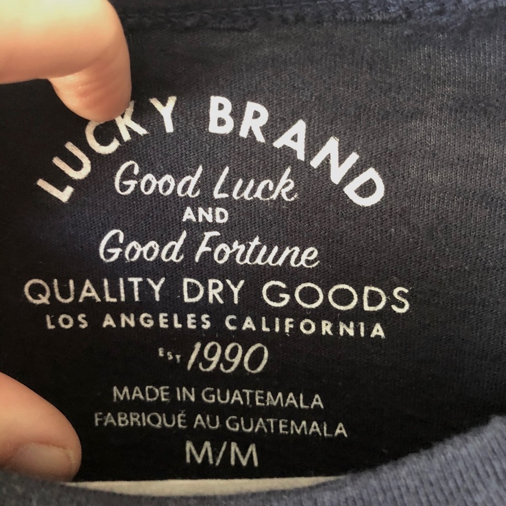Lucky Brand SOFT faded blue racing tshirt NWT Med - Picture 4 of 5
